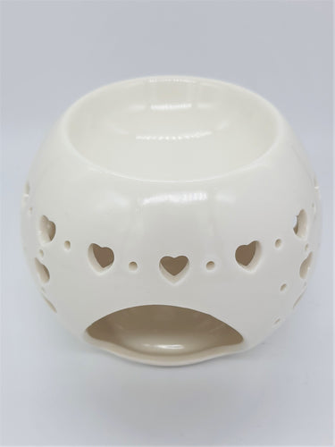 Ceramic OIl/Wax burner with heart cut out design