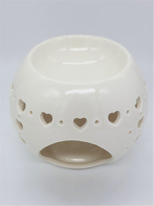 Ceramic OIl/Wax burner with heart cut out design
